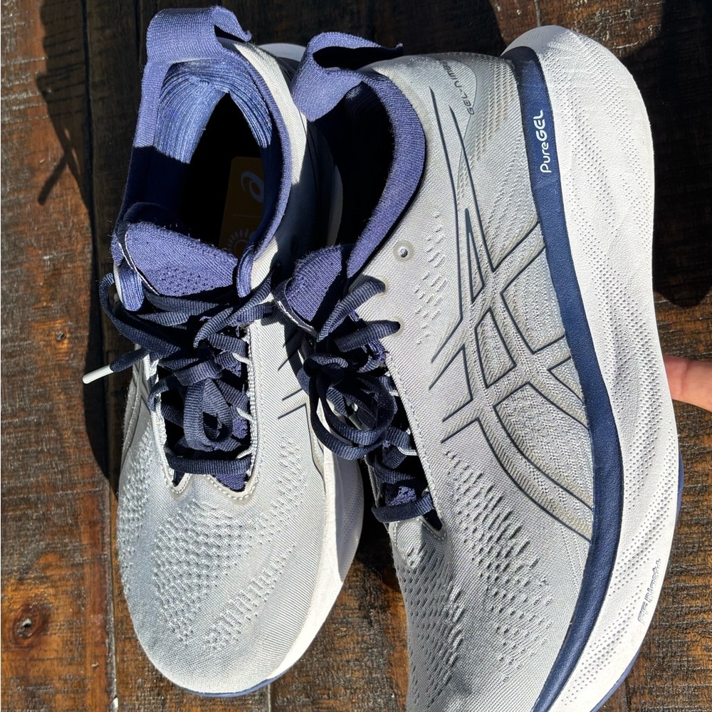 Asics Light Gray and Navy Running Shoes
